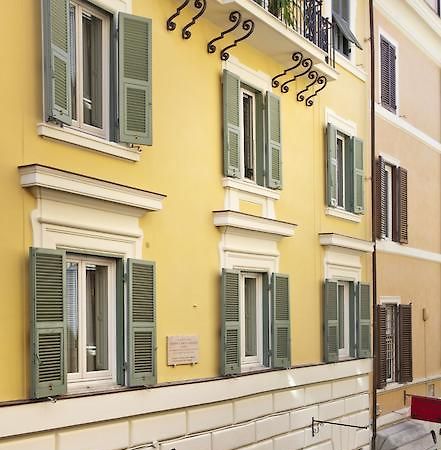 Garibaldi Suites Piazza Di Spagna Рим Экстерьер фото